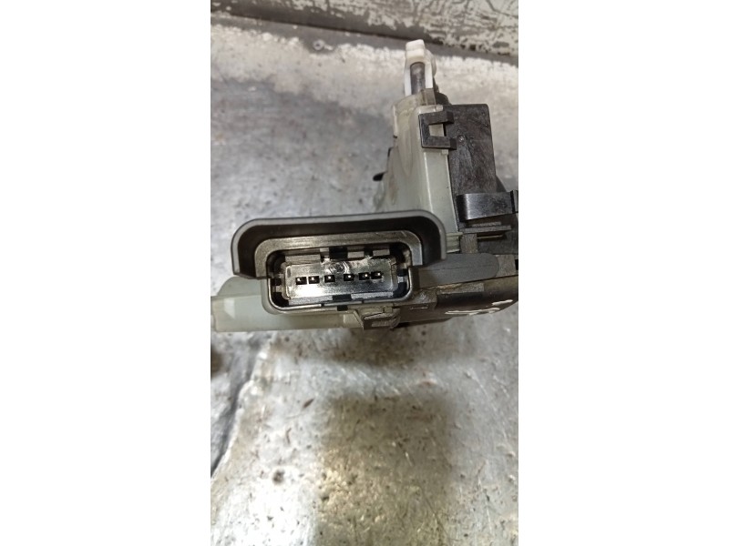 Recambio de motor cierre centralizado delantero izquierdo para opel mokka referencia OEM IAM 305596 9830559680 