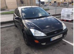 ford focus berlina (cak) del año 2000