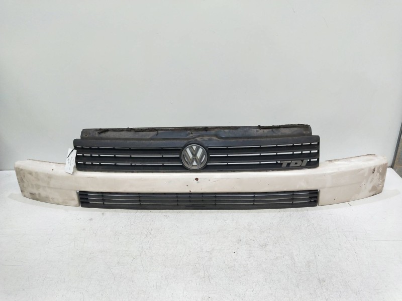 Recambio de rejilla delantera para volkswagen t4 transporter/furgoneta (mod. 1991) 2.5 tdi referencia OEM IAM   