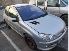 peugeot 206 berlina del año 2004