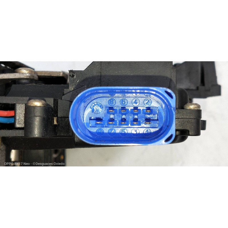 Recambio de motor cierre centralizado delantero izquierdo para volkswagen touran (1t1) 1.9 tdi referencia OEM IAM 3D1837015  