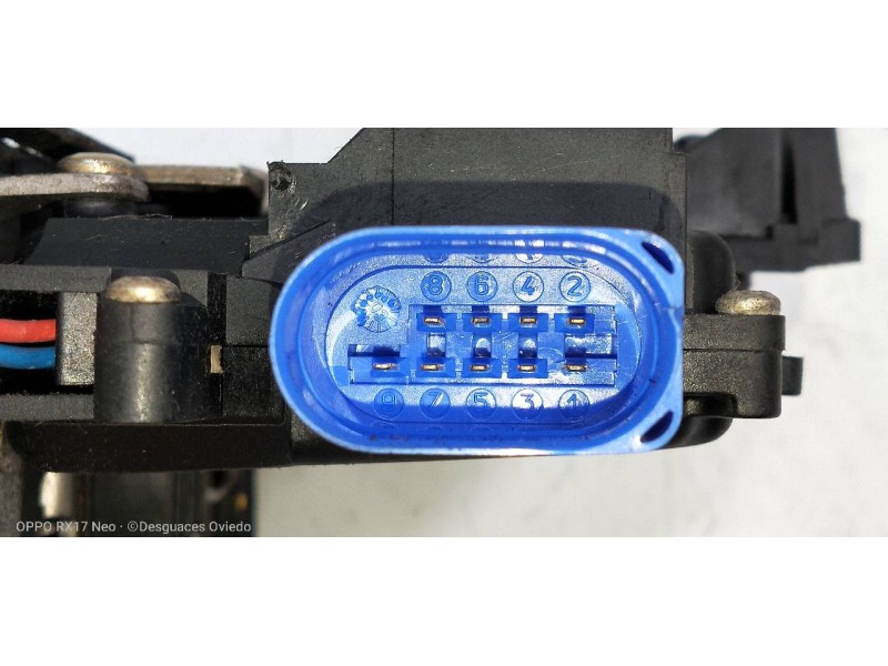 Recambio de motor cierre centralizado delantero izquierdo para volkswagen touran (1t1) 1.9 tdi referencia OEM IAM 3D1837015  