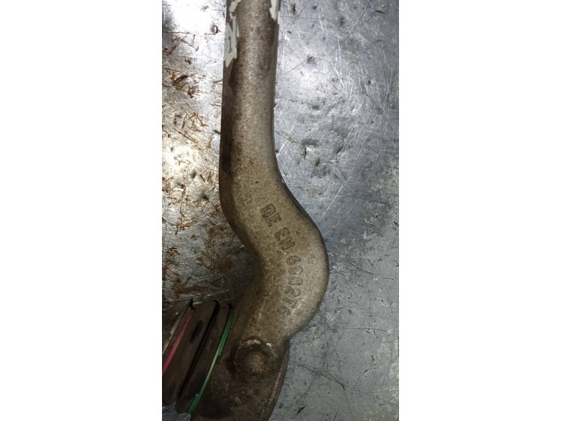 Recambio de brazo suspension superior delantero derecho para bmw serie 3 berlina (e90) 320d referencia OEM IAM 6082T6  