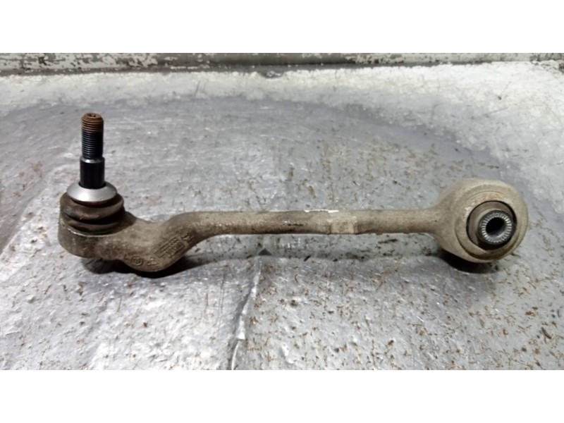 Recambio de brazo suspension superior delantero izquierdo para bmw serie 3 berlina (e90) 320d referencia OEM IAM 6082T6  