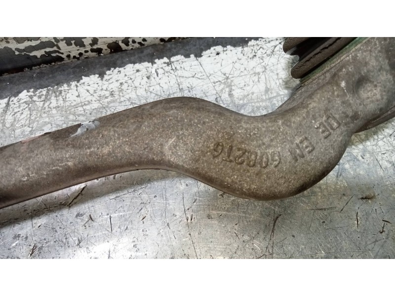 Recambio de brazo suspension superior delantero izquierdo para bmw serie 3 berlina (e90) 320d referencia OEM IAM 6082T6  