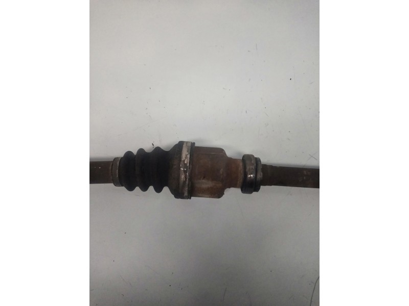 Recambio de transmision delantera derecha para peugeot 206 berlina x-line referencia OEM IAM 9666153180  