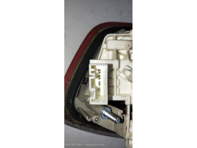 Recambio de piloto trasero derecho interior para bmw serie 3 berlina (e90) 320d referencia OEM IAM 6937460  