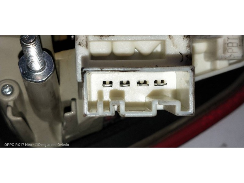 Recambio de piloto trasero izquierdo interior para bmw serie 3 berlina (e90) 320d referencia OEM IAM 6937459  