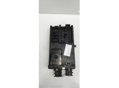Recambio de caja reles / fusibles para opel insignia berlina excellence referencia OEM IAM 22933573   2