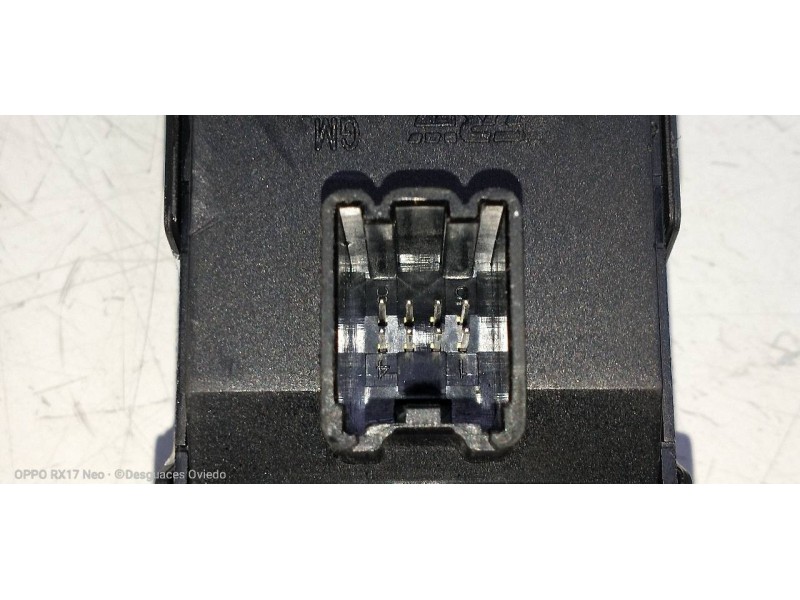 Recambio de mando elevalunas delantero izquierdo para opel insignia berlina excellence referencia OEM IAM 22315121  