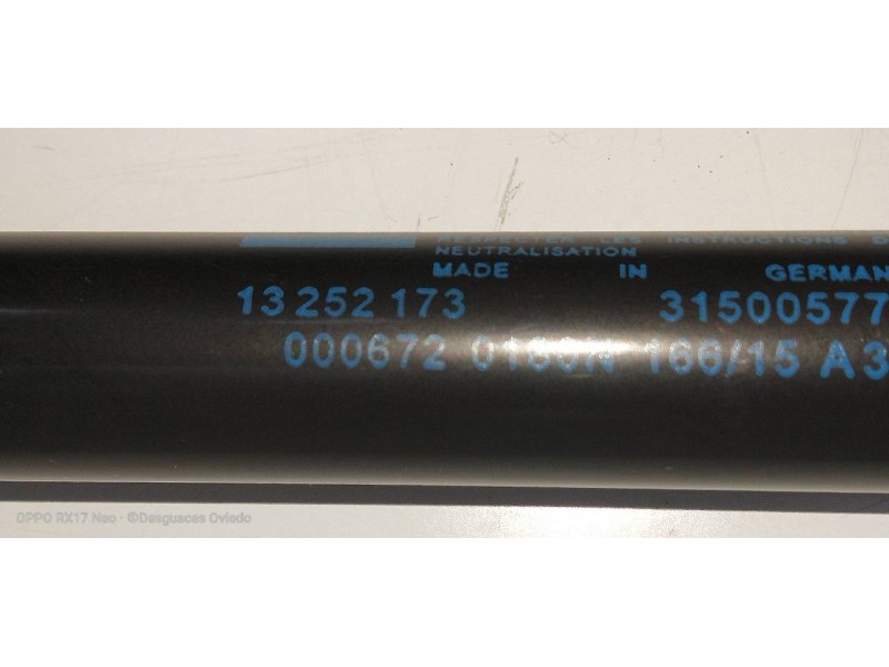 Recambio de amortiguadores capo para opel insignia berlina excellence referencia OEM IAM 13252173  