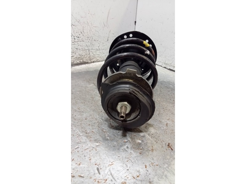 Recambio de amortiguador delantero izquierdo para ford ka (ccu) trend + referencia OEM IAM G7305  