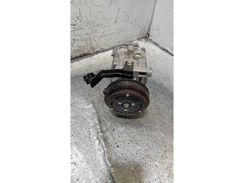 Recambio de compresor aire acondicionado para ford ka (ccu) trend + referencia OEM IAM 5A7875200 5174731E 