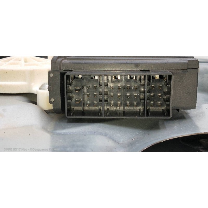 Recambio de elevalunas delantero derecho para seat cordoba berlina (6l2) signo/a referencia OEM IAM 6L4837756 6Q2959801A 4P