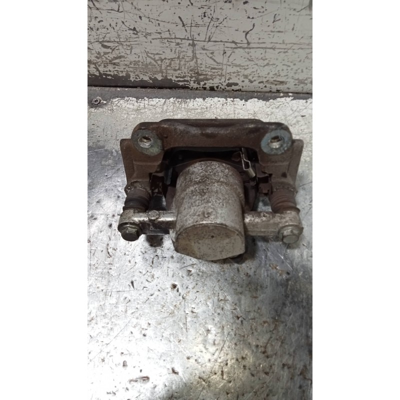 Recambio de pinza freno trasera izquierda para toyota avensis wagon (t25) 2.2 d-4d executive referencia OEM IAM   
