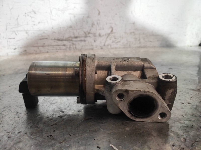 Recambio de valvula egr para kia picanto 1.1 crdi active referencia OEM IAM 284102A120  