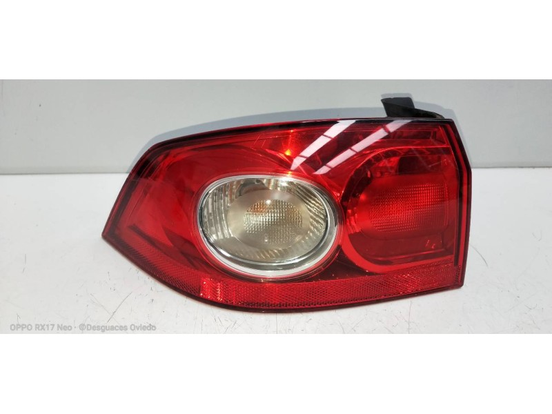 Recambio de piloto trasero izquierdo para renault laguna ii (bg0) privilege referencia OEM IAM   