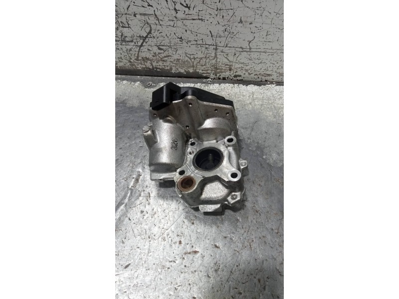Recambio de valvula egr para mercedes sprinterii caja cerrada (desde 01.06) 210/213/216 cdi (906.611/613) referencia OEM IAM A65