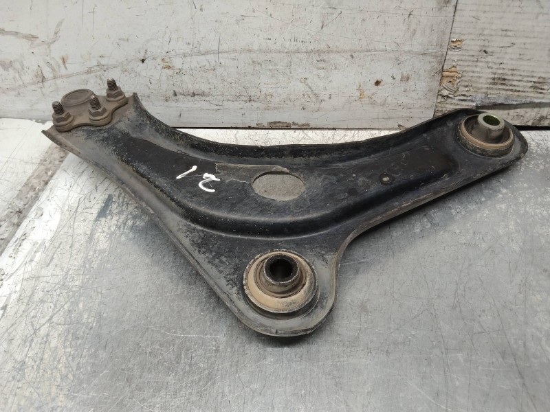 Recambio de brazo suspension inferior delantero izquierdo para citroen c4 cactus business referencia OEM IAM   