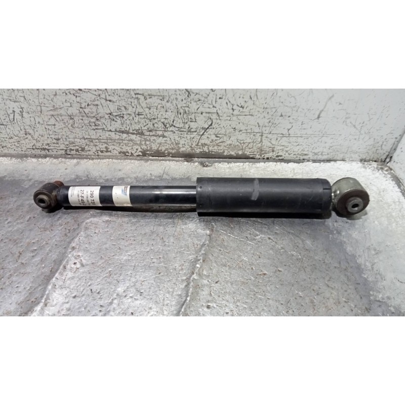 Recambio de amortiguador trasero izquierdo para renault laguna ii (bg0) privilege referencia OEM IAM 814901001262  