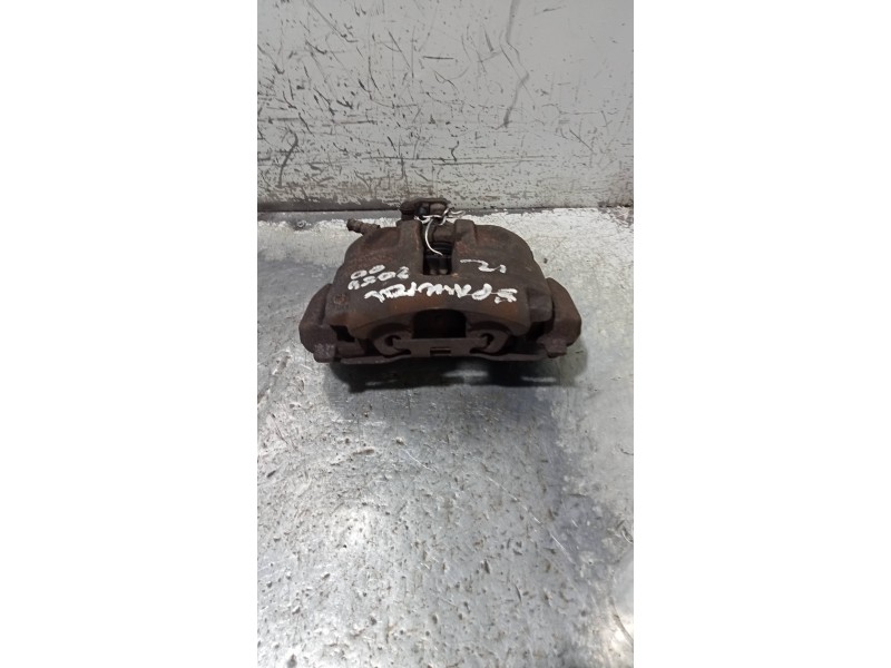 Recambio de pinza freno delantera izquierda para mercedes sprinter 02.00  caja cerrada 208 cdi (901.6/902.661-662) referencia OE
