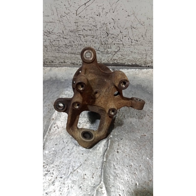 Recambio de mangueta delantera izquierda para mercedes sprinter 02.00  caja cerrada 208 cdi (901.6/902.661-662) referencia OEM I