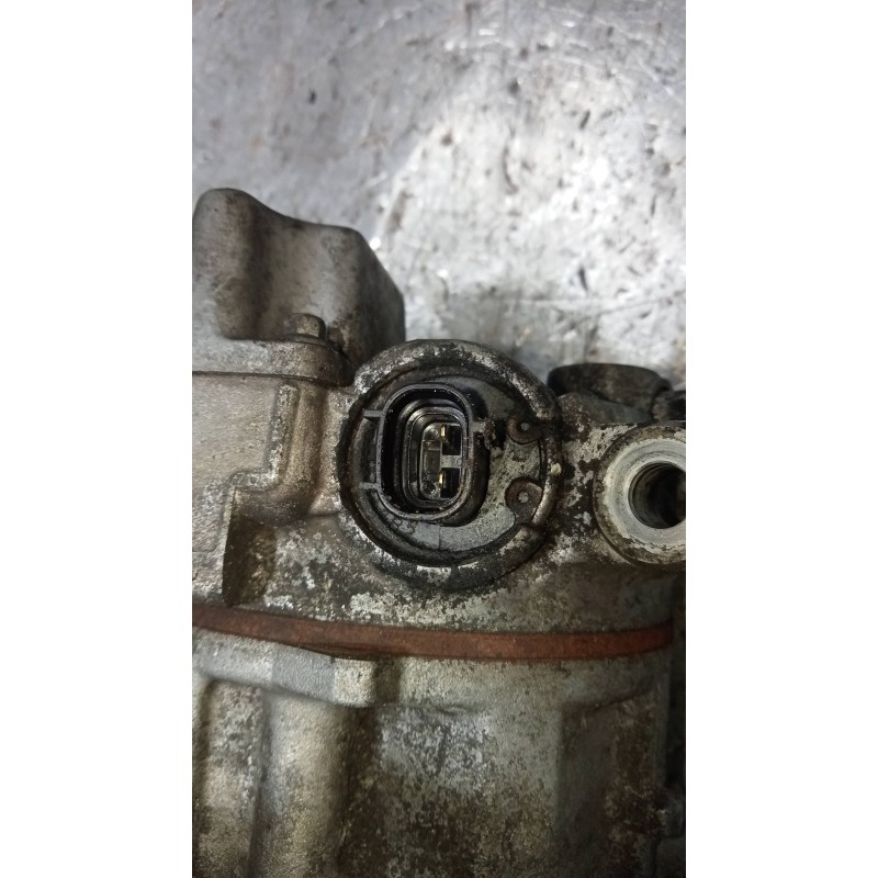 Recambio de compresor aire acondicionado para toyota avensis wagon (t25) 2.2 d-4d executive referencia OEM IAM GE4472601740 5SE1