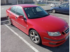 saab 9-3 berlina del año 2004