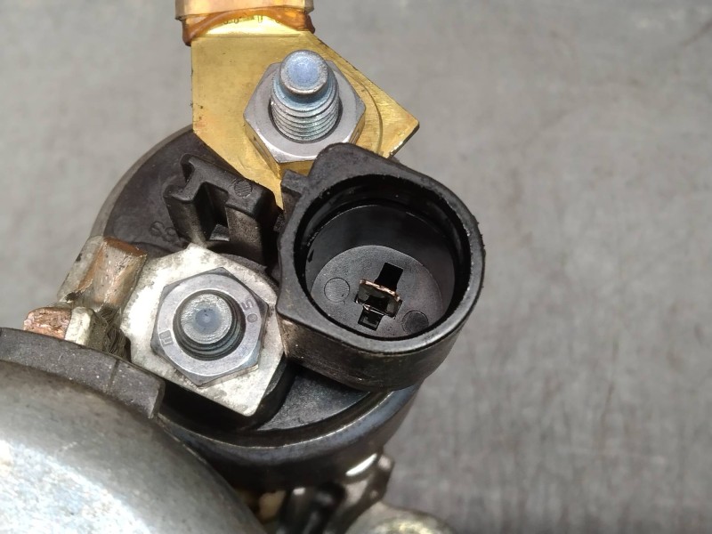 Recambio de motor arranque para volkswagen polo (6c1) advance bluemotion referencia OEM IAM 0001179512 02M911024Q 