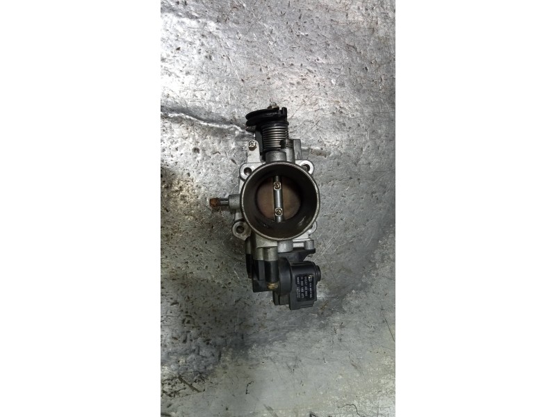 Recambio de caja mariposa para kia sephia gtx referencia OEM IAM 0K24720660 M280140571 