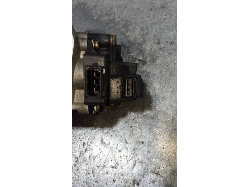 Recambio de caja mariposa para kia sephia gtx referencia OEM IAM 0K24720660 M280140571 