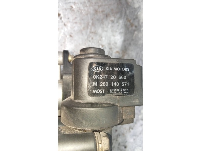 Recambio de caja mariposa para kia sephia gtx referencia OEM IAM 0K24720660 M280140571 