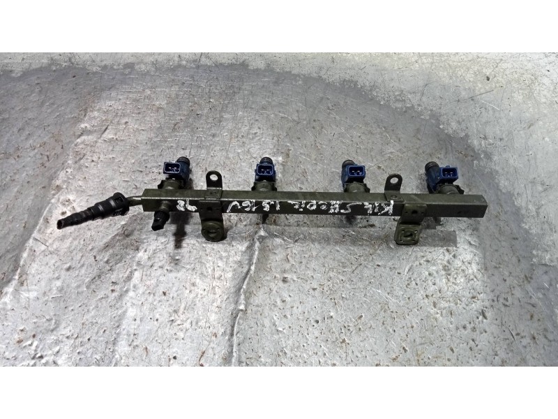 Recambio de rampa inyectora para kia sephia gtx referencia OEM IAM   