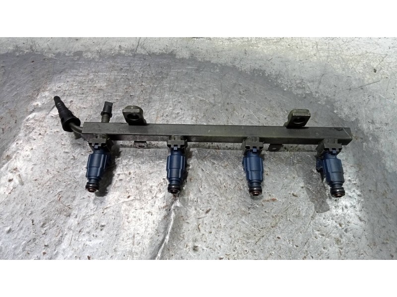 Recambio de rampa inyectora para kia sephia gtx referencia OEM IAM   