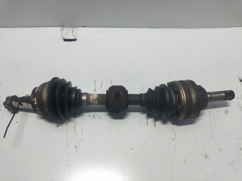 Recambio de transmision delantera izquierda para alfa romeo 145 1.6 16v cat referencia OEM IAM 4630775  