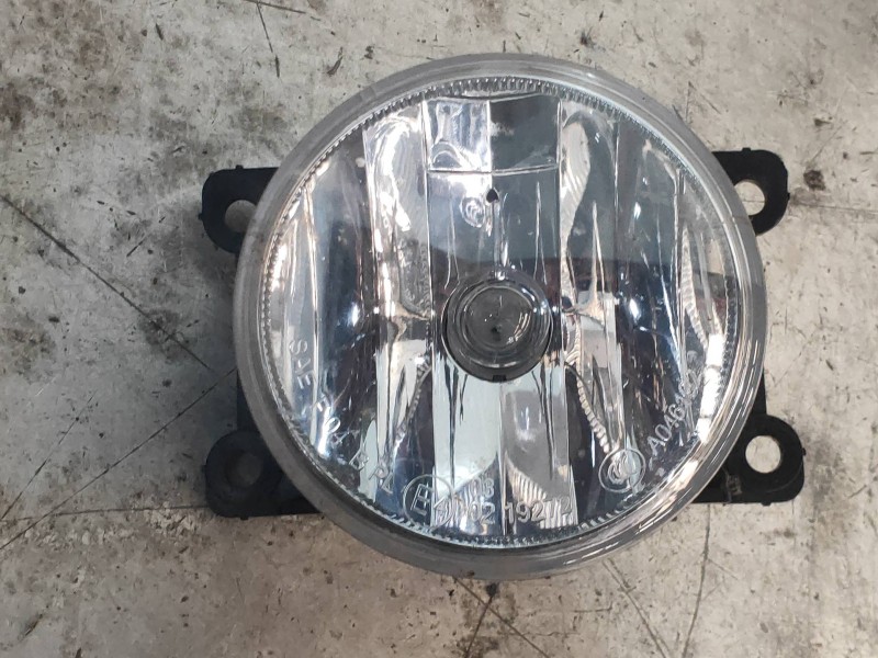 Recambio de faro antiniebla izquierdo para citroen c3 attraction referencia OEM IAM 9685425280  