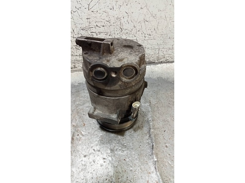 Recambio de compresor aire acondicionado para opel vectra c berlina cosmo referencia OEM IAM 13197197  