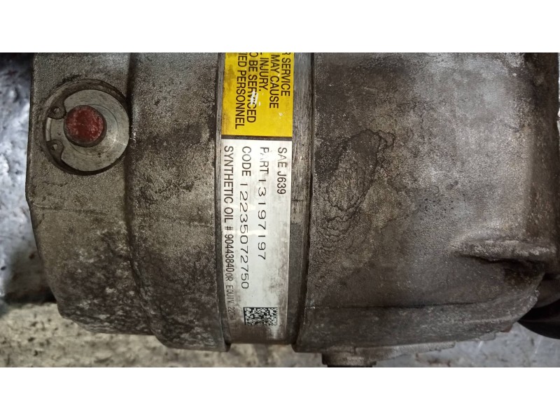 Recambio de compresor aire acondicionado para opel vectra c berlina cosmo referencia OEM IAM 13197197  