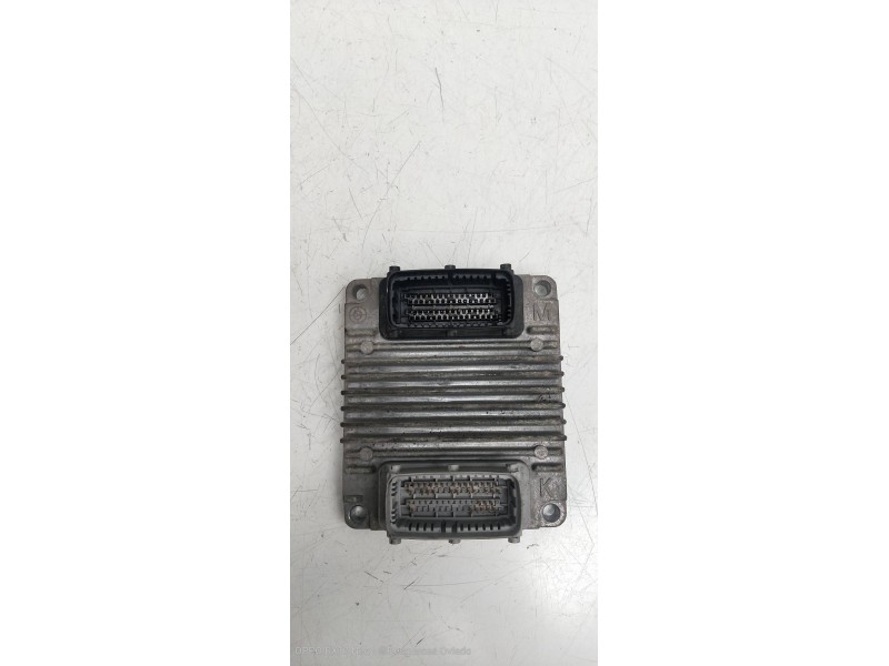 Recambio de centralita motor uce para chevrolet kalos 1.4 se referencia OEM IAM 96417550  