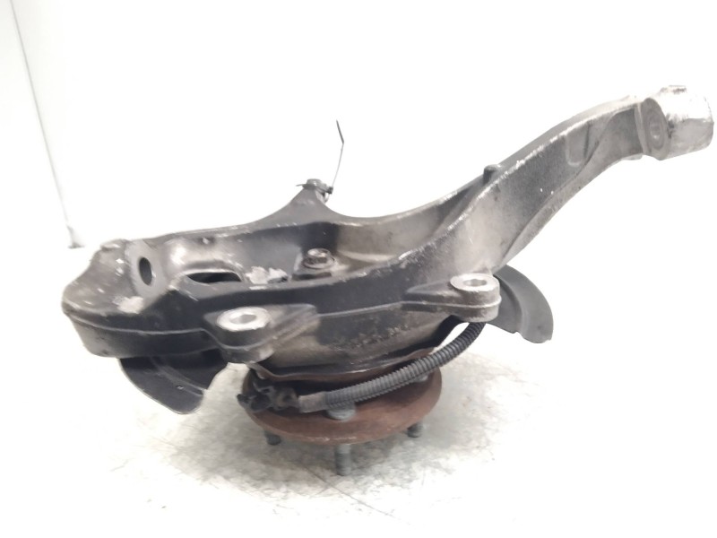 Recambio de mangueta delantera derecha para dodge nitro se referencia OEM IAM    Recambio de mangueta delantera derecha para dodge nitro se referencia OEM IAM