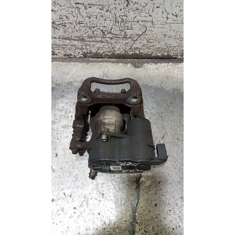 Recambio de pinza freno trasera derecha para mercedes clase a berlina (bm 177) a 180 d (177.103) referencia OEM IAM L72853AD L72