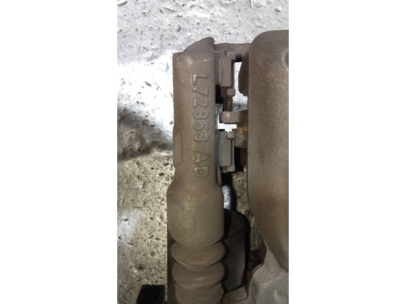 Recambio de pinza freno trasera derecha para mercedes clase a berlina (bm 177) a 180 d (177.103) referencia OEM IAM L72853AD L72