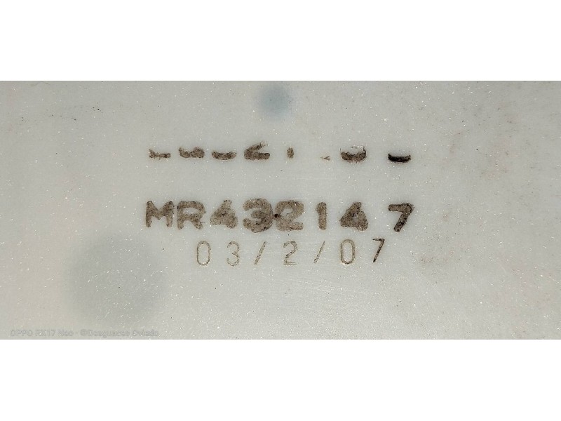 Recambio de motor cierre centralizado trasero izquierdo para mitsubishi montero sport (k90) 2.5 td gls referencia OEM IAM MR4321