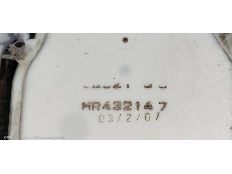 Recambio de motor cierre centralizado trasero derecho para mitsubishi montero sport (k90) 2.5 td gls referencia OEM IAM MR432147