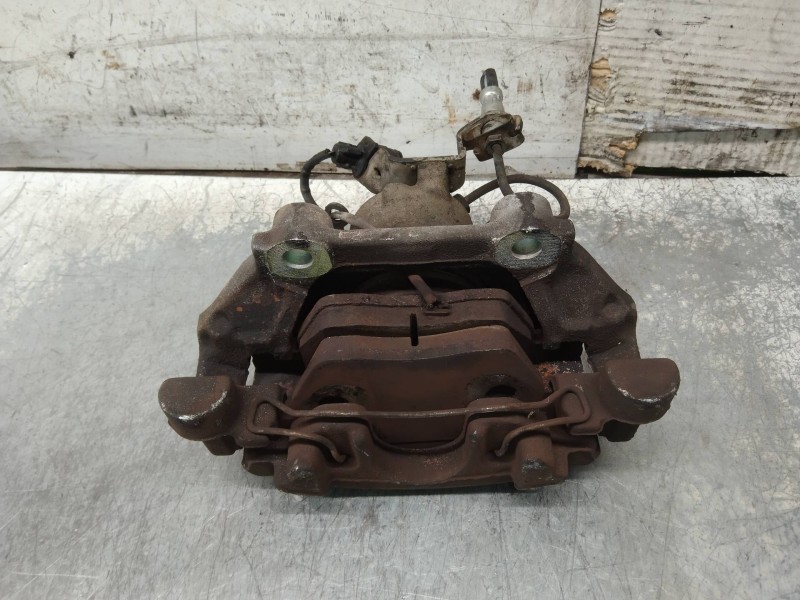 Recambio de pinza freno delantera derecha para audi 100 berlina (c4) básico referencia OEM IAM   