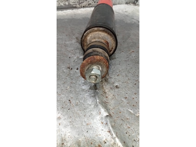 Recambio de amortiguador delantero derecho para mitsubishi montero sport (k90) 2.5 td gls referencia OEM IAM   