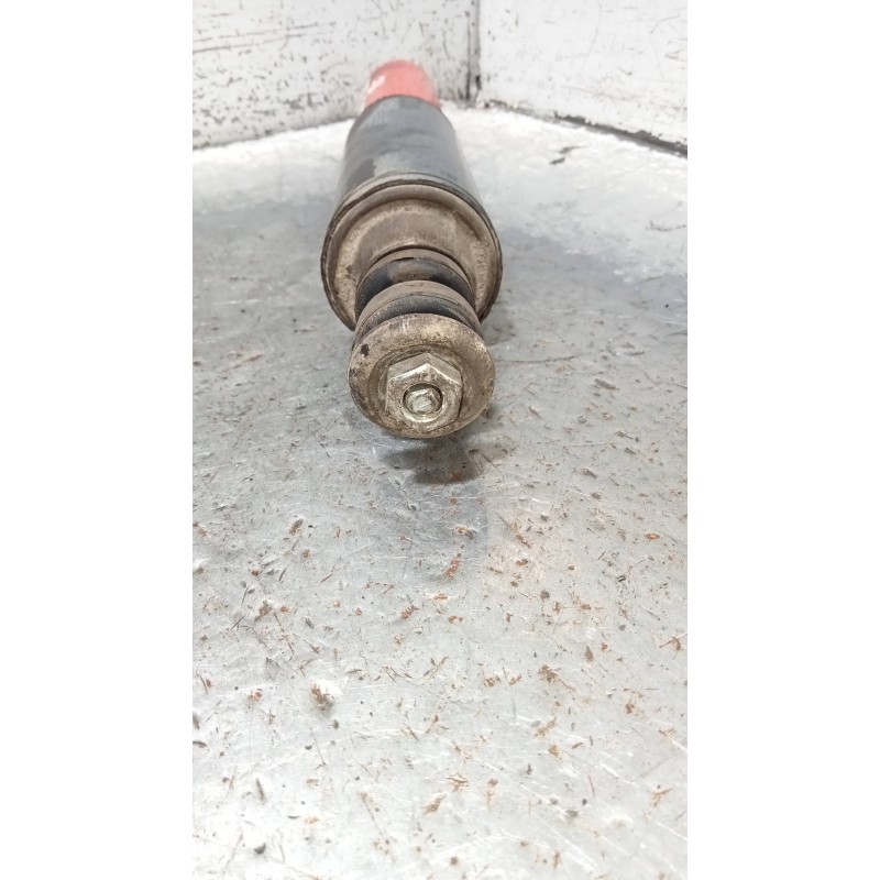 Recambio de amortiguador delantero izquierdo para mitsubishi montero sport (k90) 2.5 td gls referencia OEM IAM   