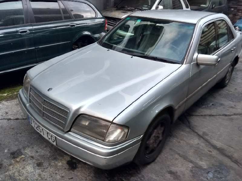 mercedes clase c (w202) berlina del año 1999
