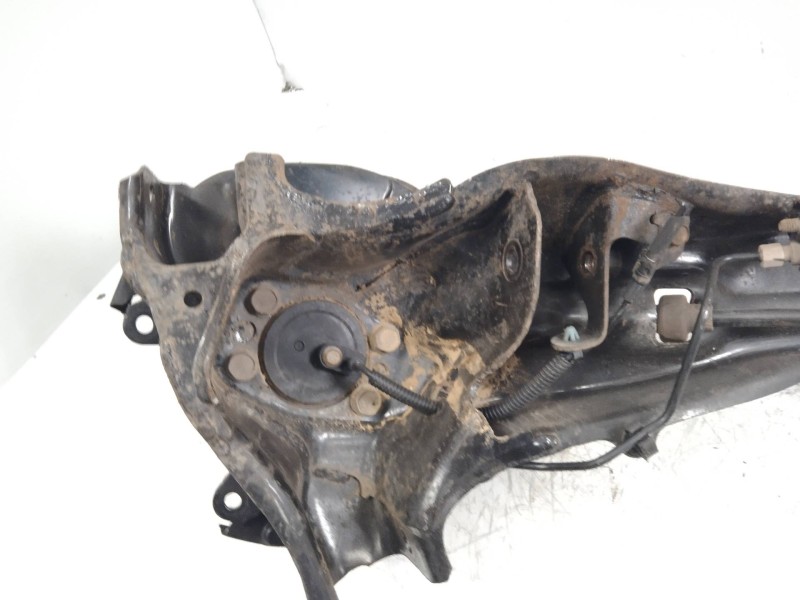 Recambio de mangueta trasera derecha para dodge caliber 2.0 16v crd cat referencia OEM IAM    Recambio de mangueta trasera derecha para dodge caliber 2.0 16v crd cat referencia OEM IAM