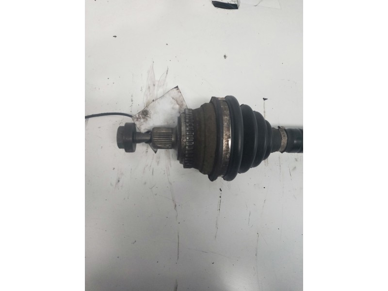 Recambio de transmision delantera izquierda para audi coupe (855) 2.2 referencia OEM IAM   